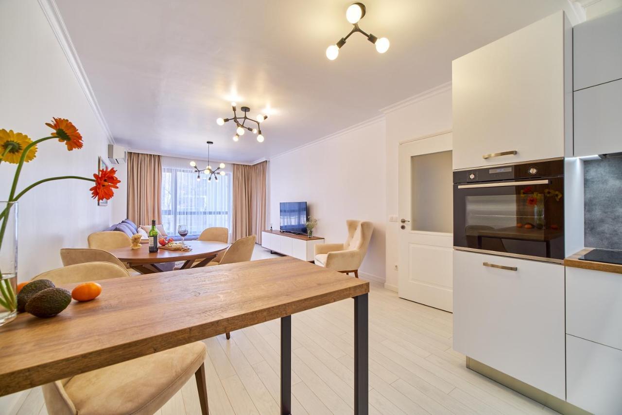 Premium Center Apartment In Grand Karavel 바르나 외부 사진